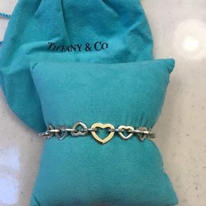 Tiffany’s heart-linked bracelet